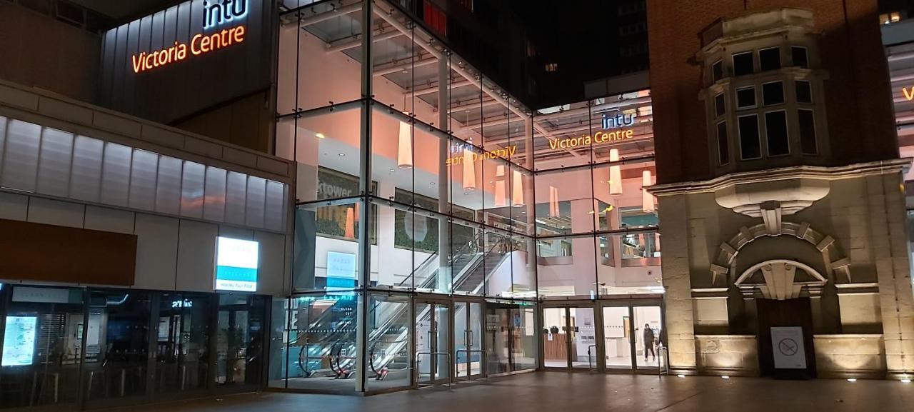 Victoria Centre Apartments In The Victoria Centre Shopping Centre - Nottingham City Centre - 24 Hour Access - Most Central Location, Kitchen - Sunday Check-Out 1Pm - Opposite Hilton By Restaurants & Shops - Outdoor Parking Cars Or Vans Five Pounds A Kültér fotó